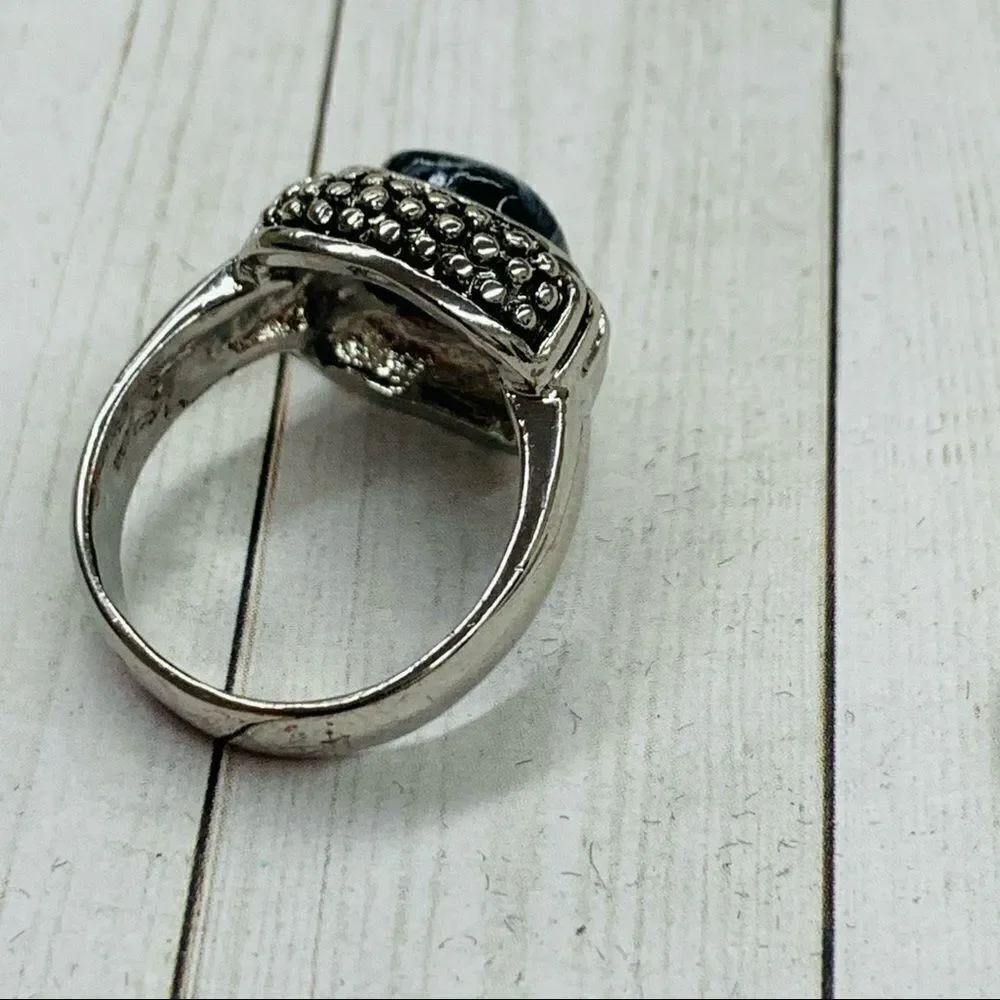 Black Striped Glass Silver Ring‎